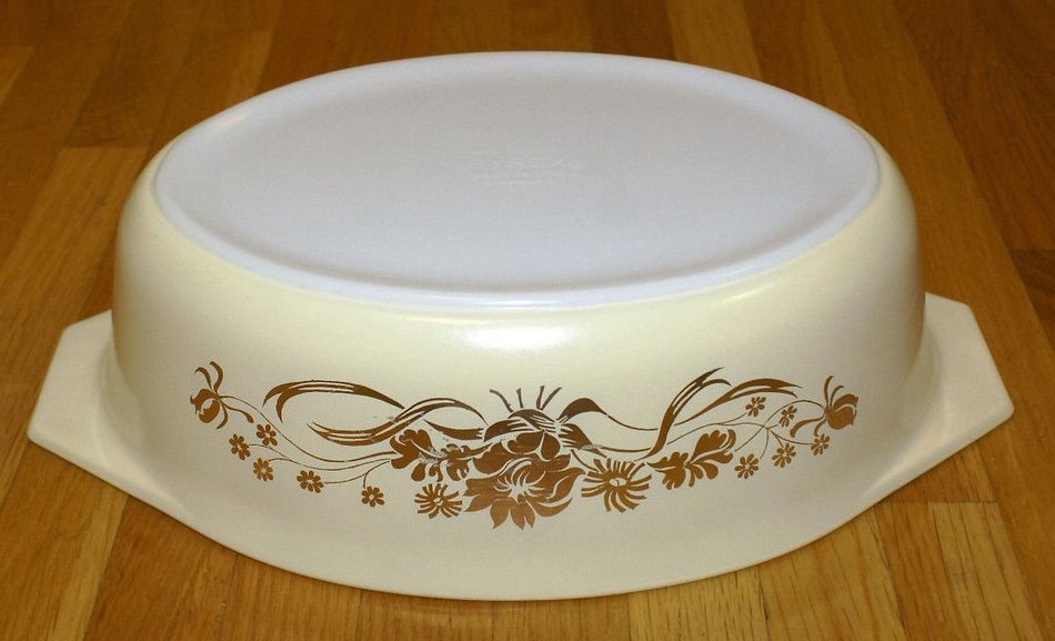 Vintage Pyrex GOLDEN BOUQUET WILDFLOWER Promo #045 Oval Casserole Dish 2.5 QT with Lid N2