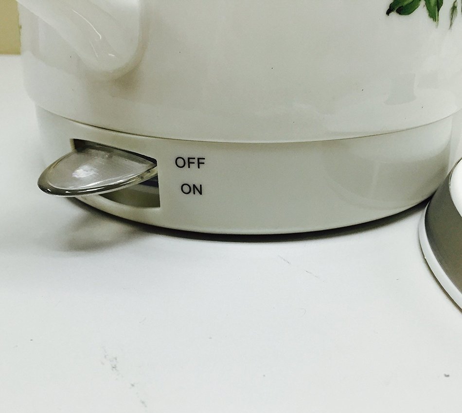 Fixture Displays Ceramic Electric Kettle with Rose Flower Pattern 12026-AMAZON N4