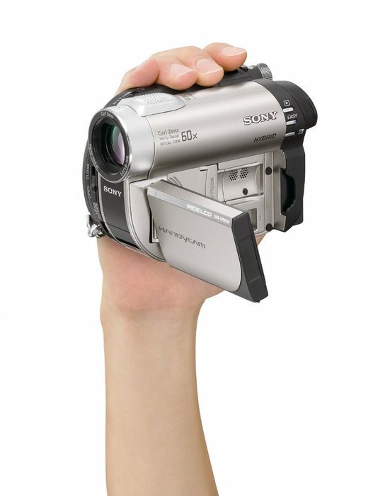 Sony DCR-DVD650 DVD Camcorder (Discontinued by Manufacturer) N4