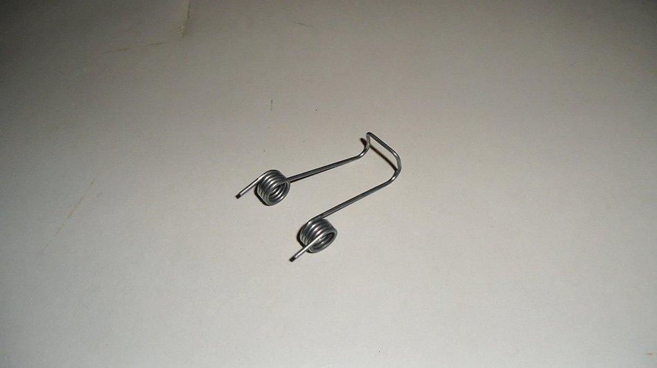 Oreck Model 100C Upright Vacuum Cleaner Outer Bag Spring Only Part # 75015-01 N2