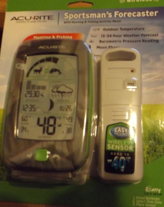 AcuRite Sportsman's Forecaster with Hunting & Fishing Activity Meter, Model 00251W