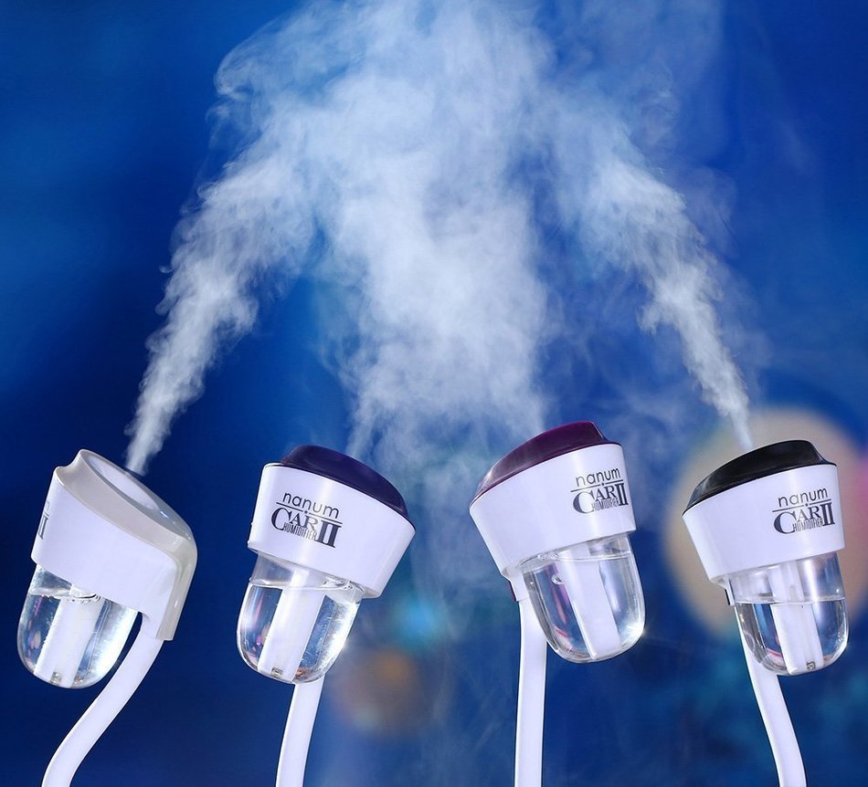 Car Humidifier, USB Portable Mini Auto Car Air Humidifier and Aromatherapy Essential Oil Car Diffuser Air Purifier...
