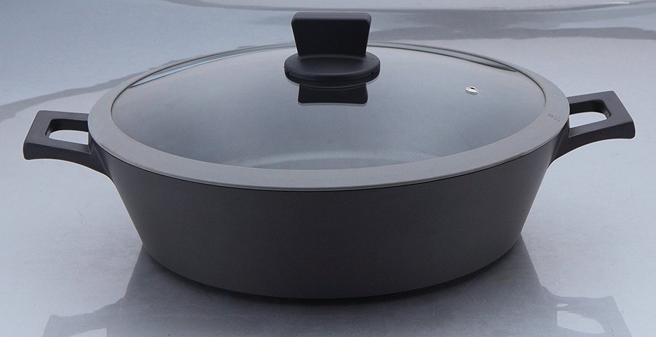 Uniware Top Quality Best Germany 3 Layer Non-stick Casting Aluminum Low Casserole Pot, with Glass Lid, Meets FDA...