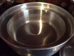 Vintage Mid Century Modern Nasco Italy Hammered Aluminum Casserole Server with Fire-King Divided Casserole Dish N2