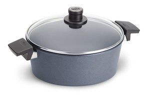 Woll Diamond Plus/Diamond Lite 9.5-Inch Casserole Pan with Lid