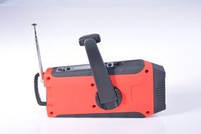 [Upgraded] iRonsnow IS-092 [2000mAh Power Bank+1W flashlight] Weather radio Solar Hand Crank AM/FM/WB NOAA Radio... N31