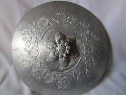 Vintage Hammered Aluminum Round Casserole Server N3