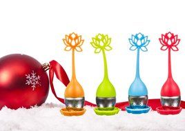 Lotus Flower Loose Leaf long-handled Tea Infuser - Genuine Best Tea Scoop Strainer for Herbal, Weight-Loss, Detox... N12