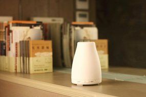 Leewa 100ml Multicolor LED Ultrasonic Portable Air Humidifier Atomizer Essential Oil Diffuser N3