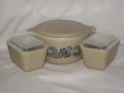 6 Piece Set - Vintage Pyrex "Homestead" Beige &amp; Blue Pattern 1 Liter Cinderella Casserole Baking Dish w/ Lid &amp;...