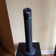 Ionic Breeze Quadra Silent Air Purifier Ionizer Sharper Image SI637 Black