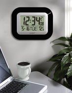 La Crosse Technology WT-8005U-S Atomic Digital Wall Clock with Indoor Temperature, Silver N5