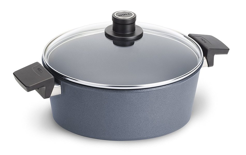 Woll Diamond Plus/Diamond Lite 9.5-Inch Casserole Pan with Lid