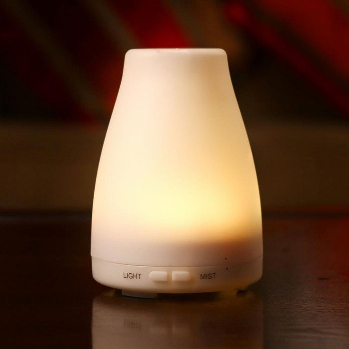 Leewa 100ml Multicolor LED Ultrasonic Portable Air Humidifier Atomizer Essential Oil Diffuser N2
