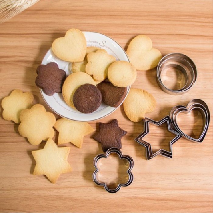 Youzee 12Pcs Stainless Steel Cake Cookie Egg Fruit Vegetable Fondant Mould Mold Sugarcraft Cutter Xmas Christmas N5