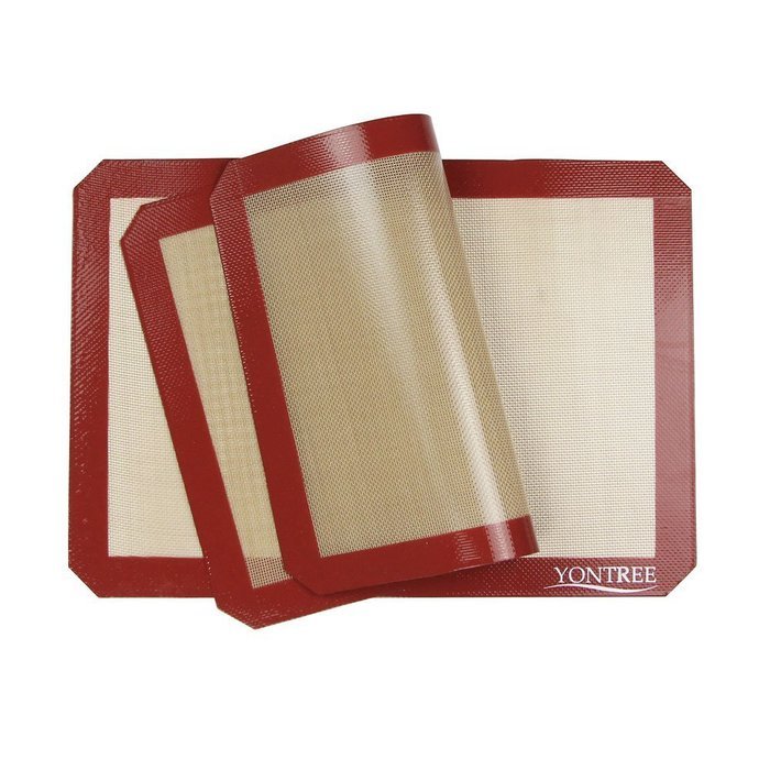 Yontree Silicone Baking Mat Cookie Sheet 2xQuarter Size Brown Base & Red Edge