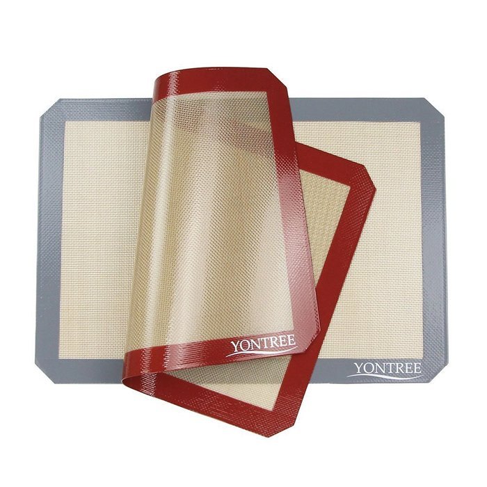 Yontree Silicone Baking Mat Cookie Sheet 2xQuarter Size Brown Base & Red Edge N6