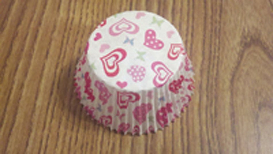 3Pcs/Set Heart Shaped Plunger Mould & 125 Designer Cupcake Liners Bundle Girls Party Theme N3
