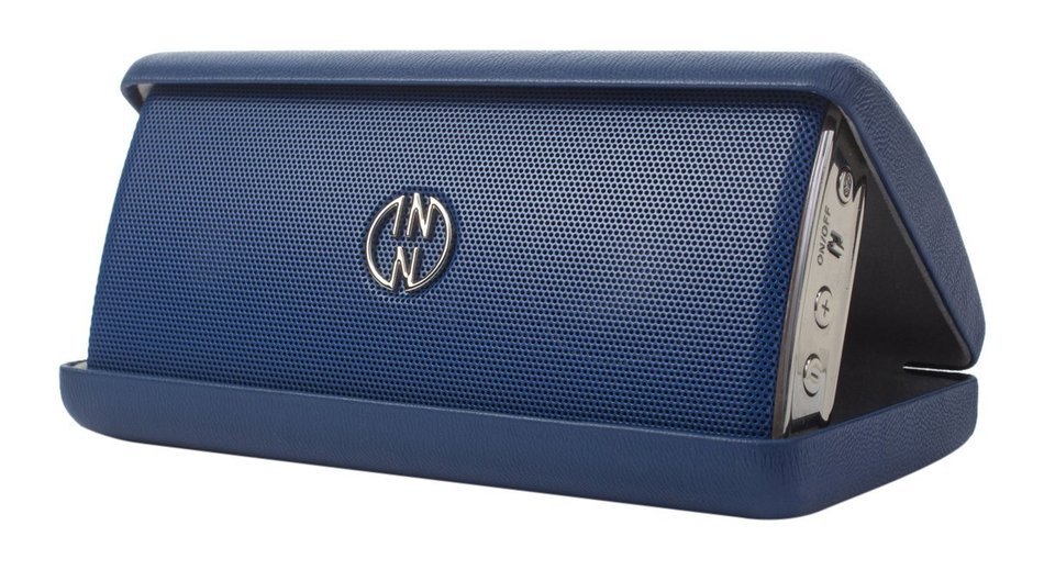 InnoFlask Wireless Bluetooth Portable Speaker with Travel Case N5