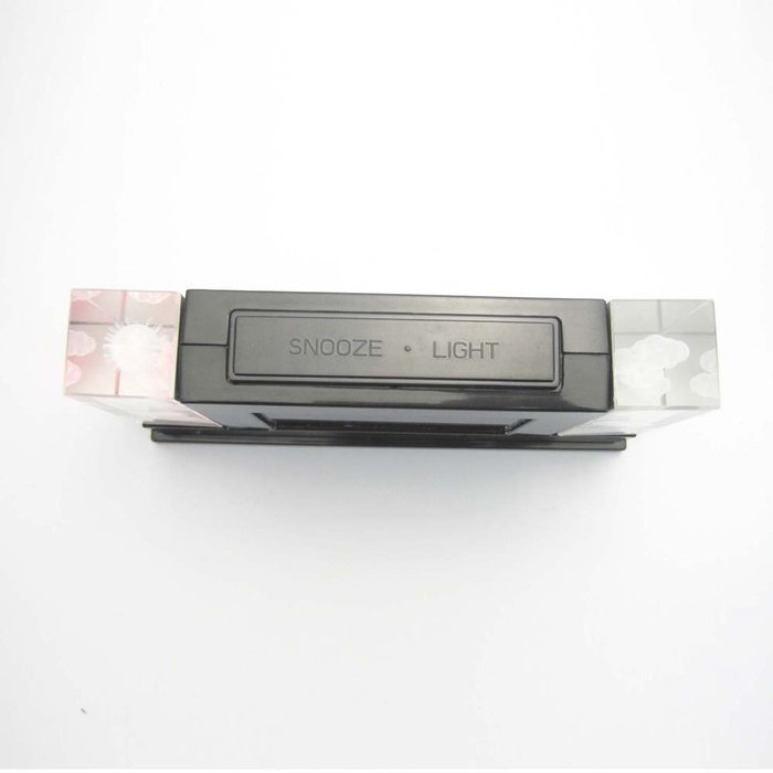 Wireless Weather Station Digital Desk Alarm Clock LED Backlight/Color Indoor Temperature Humidity Day Date Display N6