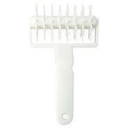 Great Value Baking Tool Practical Plastic Dough Cookie Pizza Docker Pizza Roller White N3