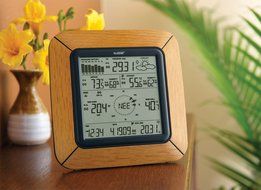 La Crosse Technology WS-2811OAK-IT Professional Weather Center with Solar Wind Sensor