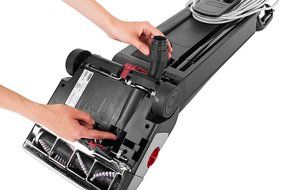 Rubbermaid Commercial Executive Series Manual Height Adjustment Upright Vacuum Cleaner, 12-Inch, Black ( 1868440) N2