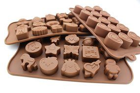 Set of 3 - ZICOME 15 PIECE Nonstick Children&#039;s Character Silicone Candy Molds, Chocolate Molds, Jelly Molds, Soap... N6