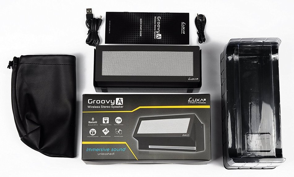 Groovy A Bluetooth Portable Stereo Speaker for iPhone, iPad, Samsung, Smart Devices N9