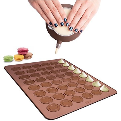 6 piece Non-Stick Silicone French Macaroon Pastry Baking Kit N5