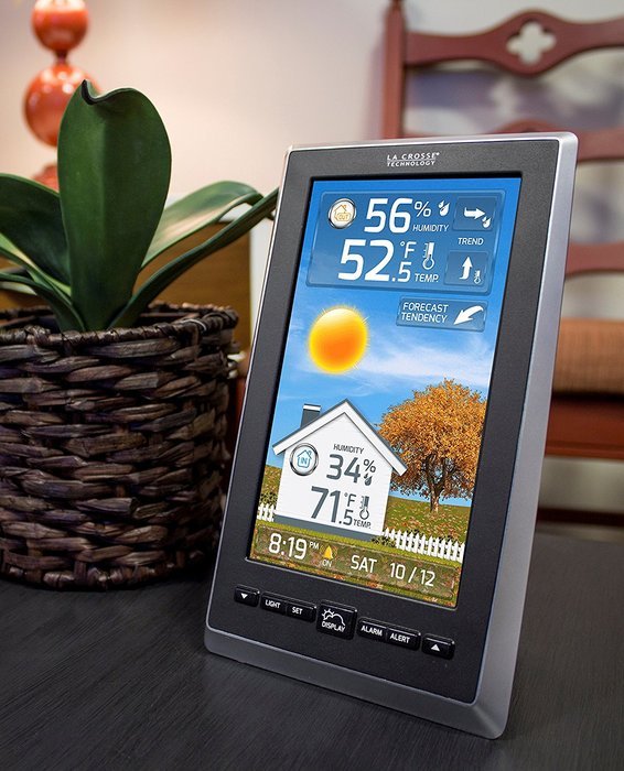 La Crosse Technology S88785 Liquid Crystal Color Forecast Station N5
