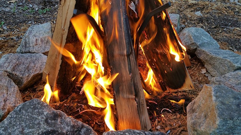 Bonfire Gear Vertical Fire Grate
