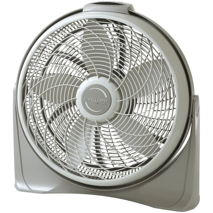 Lasko 3542 20" Cyclone Fan with Remote Control