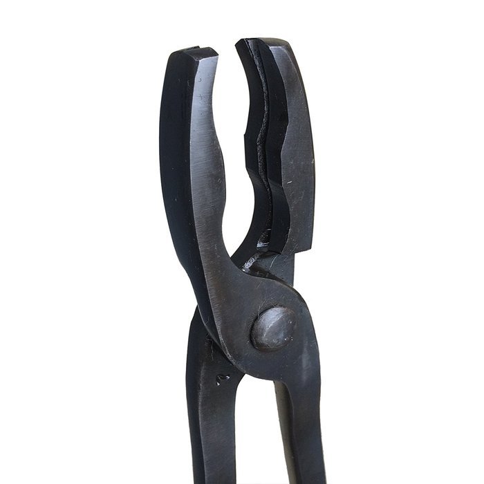 Blacksmith Wolf Jaw Tongs &ndash; 400mm (16") N4