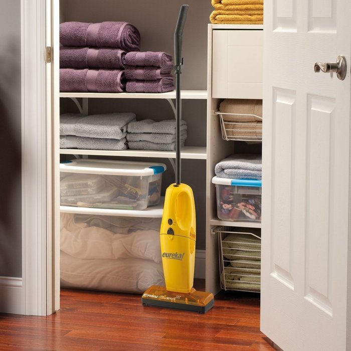 Eureka Easy Clean 2 in 1 Lightweight Vacuum, 169B - Corded N6
