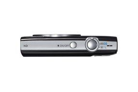 Canon PowerShot ELPH135 Digital Camera (Silver) (Discontinued by Manufacturer) N17