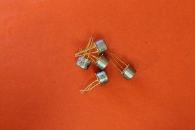 Transistors silicon GOLD 2T504A (KT504A) analogue 2N6517 USSR 5 pcs