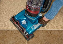 Hoover WindTunnel Max Multi-Cyclonic Bagless Upright, UH70600 - Corded N6