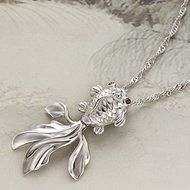 Women's Fashion Charm Jewelry Goldfish Pendant Long Chain Nobby Necklace