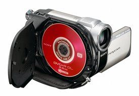 Sony DCR-DVD650 DVD Camcorder (Discontinued by Manufacturer) N7