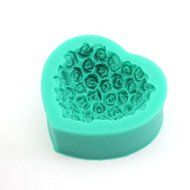 HuntGold Soft Heart-shaped Bouquets of Roses Turn Sugar Cake Mold Safe Silicone Utensils N2