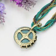 Latest Elegant Millet Chain Crystal Peacock Gem Pendant Necklace Jewelry Blue
