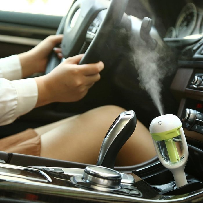 Leewa Freshener Travel Car Portable Auto Mini Car Humidifier - ABS+ PP (Green)