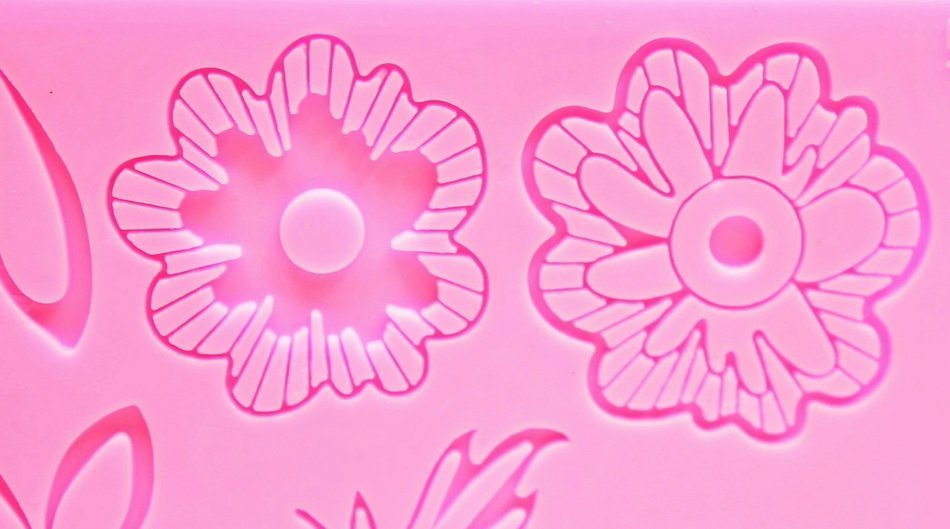 Silicone Cake Decorating Mold for Fondant, Gum Paste, or Sugar Paste (Flower and Leaves) N3