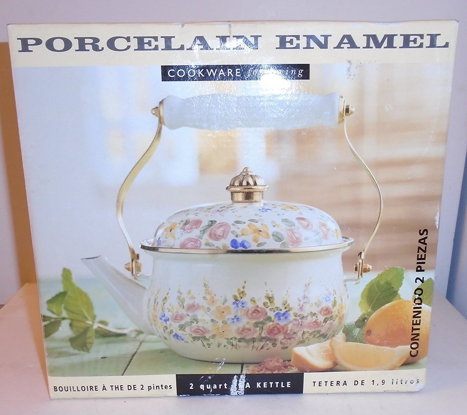 Porcelain Enamel and Steel 2 Quart Tea Kettle with English Garden Design N2