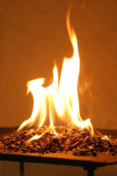 InstaFire Eco-Friendly Combo Pack of Granulated Single Use Fire Starter and Charcoal Starter Pouches, 6-Each N3