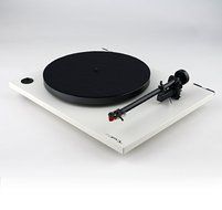 Rega - RP1 Turntable w/Performance Pack - Titanium N4