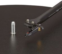 Pro-Ject Essentail II Turntable - Matte Red