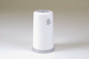 Heaven Fresh HF 10 Refrigerator Air Ionizer N5