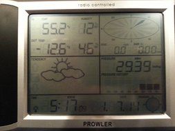 PROWLER (&trade;) Professional Weather Station with indoor outdoor temperature, wind speed, wind direction, rainfall... N4